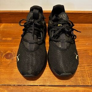 Women’s Black Gold Puma Lightweight Slip On Casual Streetwear Sneaker Shoes 10